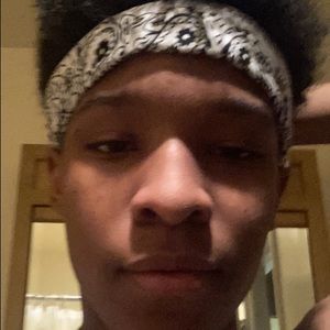 Meet your Posher, Isaiah